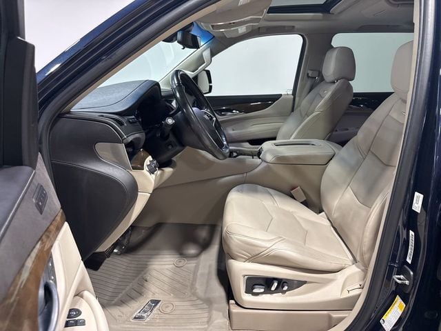 2019 Cadillac Escalade 4WD 4dr Premium Luxury - 22971306 - 31