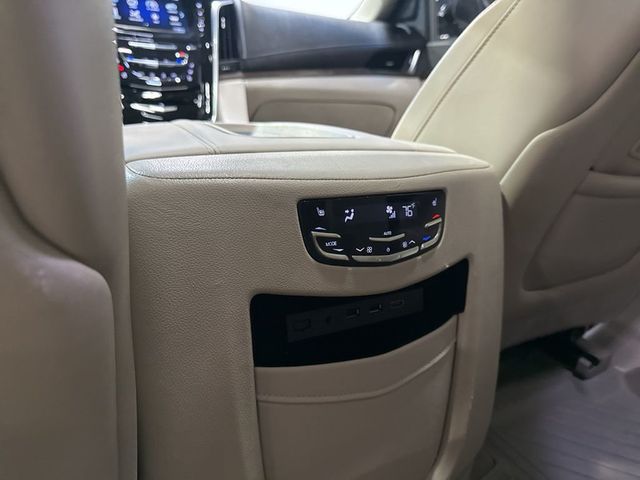 2019 Cadillac Escalade 4WD 4dr Premium Luxury - 22971306 - 43
