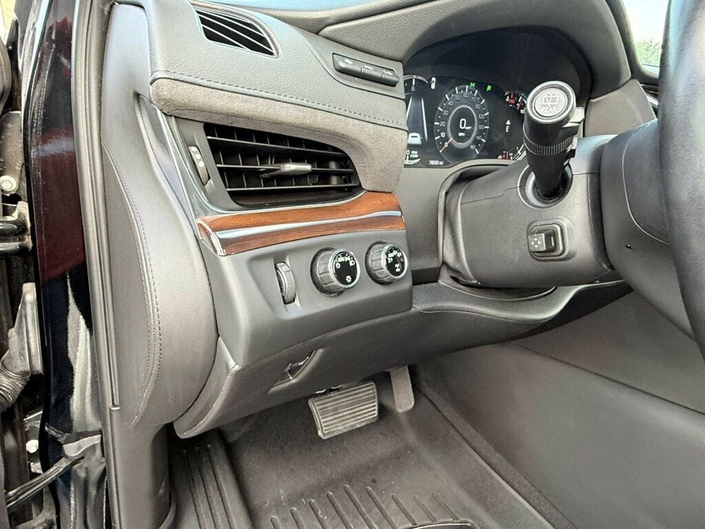 2019 Cadillac Escalade 4WD 4dr Premium Luxury - 22860084 - 32