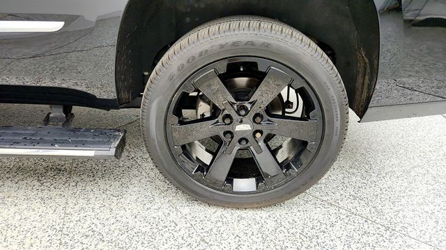 2019 Cadillac Escalade 4WD 4dr Premium Luxury w/ 22'' Wheels & Power Retractable Steps - 23033199 - 8
