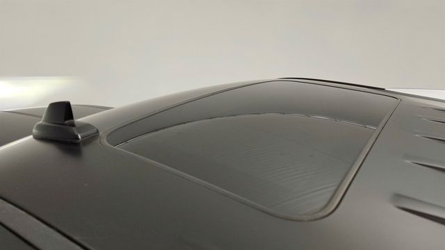 2019 Cadillac Escalade 4WD 4dr Premium Luxury w/ Power Retractable Assist Steps - 23012328 - 9