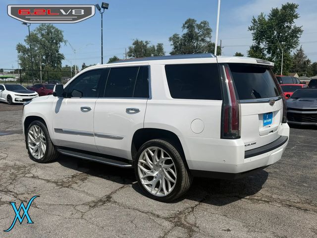 2019 Cadillac Escalade Luxury Sport Utility 4D - 23066952 - 4