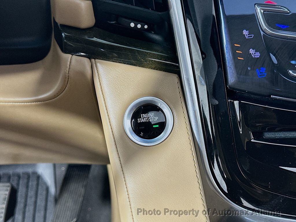 2019 Cadillac Escalade Platinum - 22541203 - 16