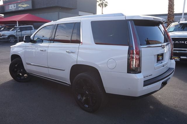 2019 Cadillac Escalade PLATINUM, 4X4, THIRD ROW SEATING, LEATHER SEATS, MOON ROOF - 22984705 - 3