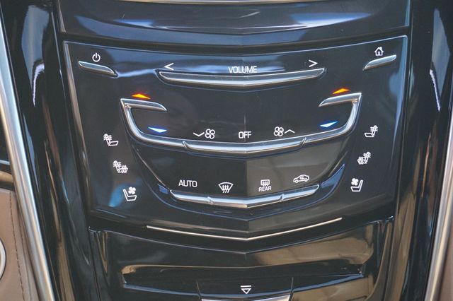 2019 Cadillac Escalade PLATINUM, 4X4, THIRD ROW SEATING, LEATHER SEATS, MOON ROOF - 22984705 - 39