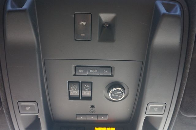 2019 Cadillac Escalade PLATINUM, 4X4, THIRD ROW SEATING, LEATHER SEATS, MOON ROOF - 22984705 - 41