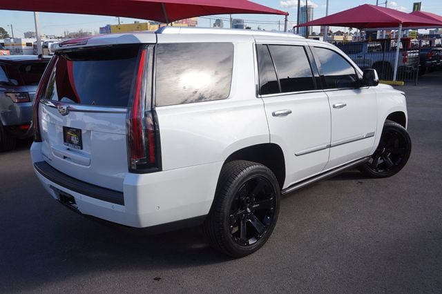 2019 Cadillac Escalade PLATINUM, 4X4, THIRD ROW SEATING, LEATHER SEATS, MOON ROOF - 22984705 - 5