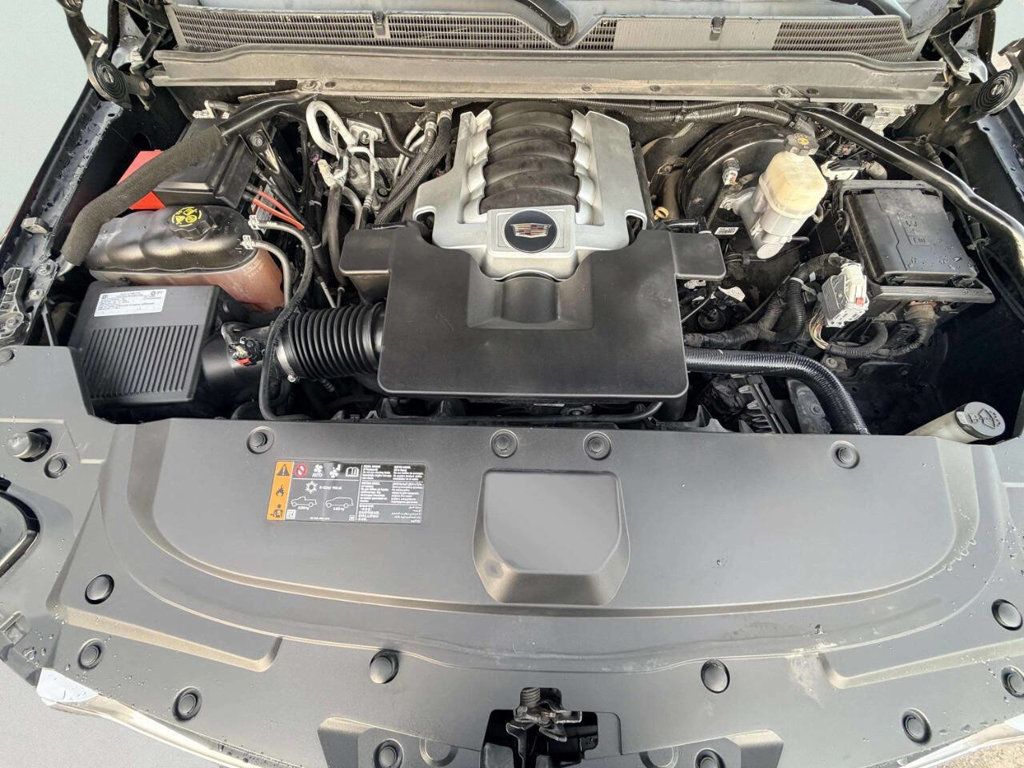 2019 Cadillac Escalade ESV 4WD 4dr Luxury - 23010041 - 12