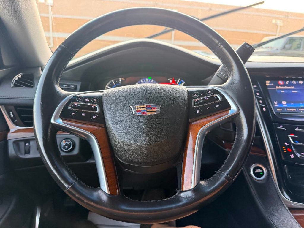 2019 Cadillac Escalade ESV 4WD 4dr Luxury - 23010041 - 32