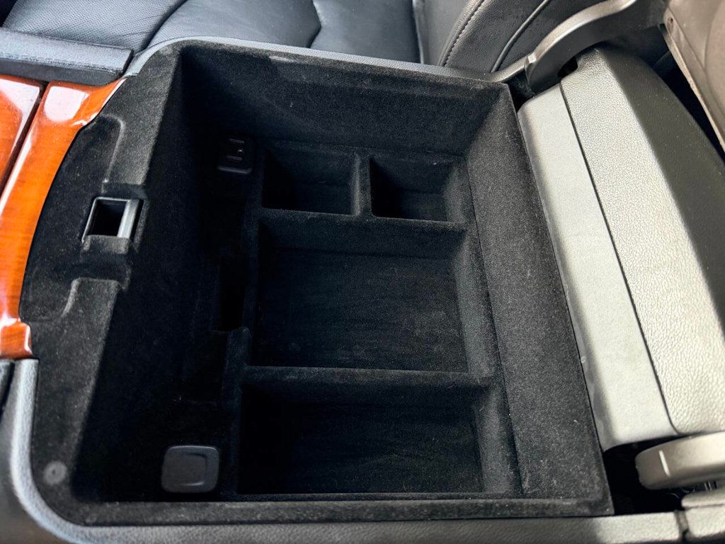 2019 Cadillac Escalade ESV 4WD 4dr Luxury - 23010041 - 48