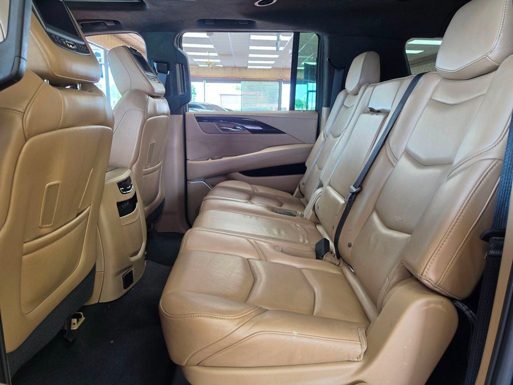 2019 Cadillac Escalade ESV 4WD 4dr Platinum - 23053315 - 17