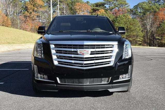 2019 Cadillac Escalade ESV Platinum photo 3