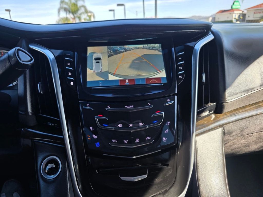 2019 Cadillac Escalade ESV 4WD 4dr Platinum - 22974401 - 21