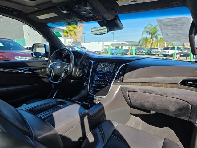 2019 Cadillac Escalade ESV 4WD 4dr Platinum - 22974401 - 32