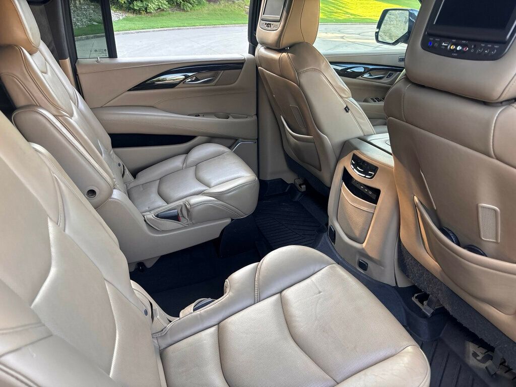2019 Cadillac Escalade ESV 4WD 4dr Platinum - 23062390 - 18
