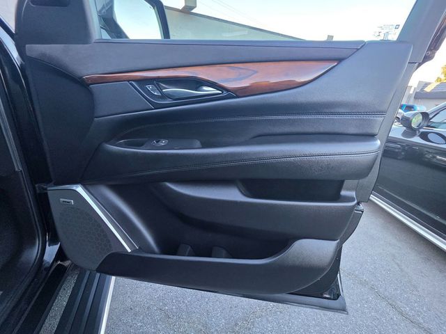 2019 Cadillac Escalade ESV 4WD 4dr Premium Luxury - 22951924 - 30