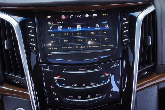 2019 Cadillac Escalade ESV 4WD 4dr Premium Luxury - 22915441 - 17