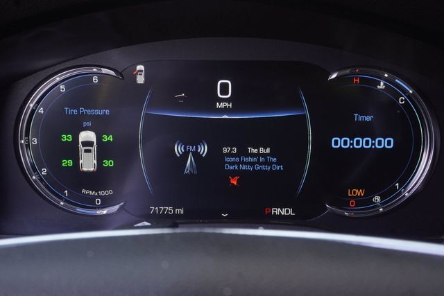 2019 Cadillac Escalade ESV 4WD 4dr Premium Luxury - 22915441 - 23