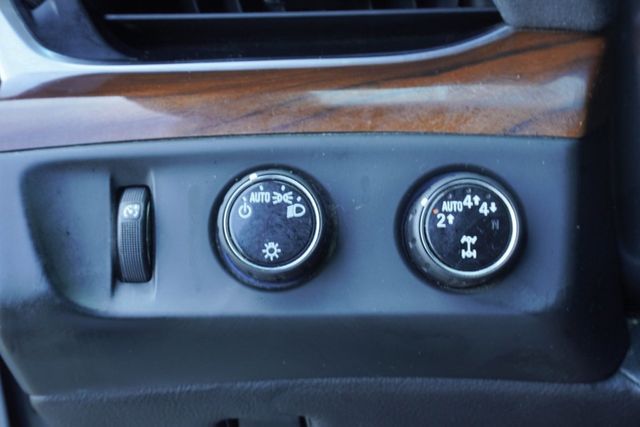 2019 Cadillac Escalade ESV 4WD 4dr Premium Luxury - 22915441 - 24