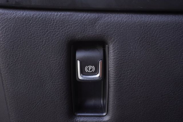 2019 Cadillac Escalade ESV 4WD 4dr Premium Luxury - 22915441 - 25