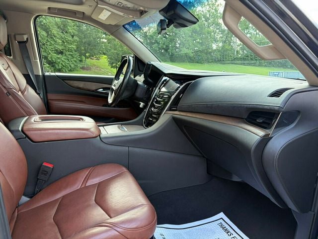 2019 Cadillac Escalade ESV 4WD 4dr Premium Luxury - 23042184 - 16
