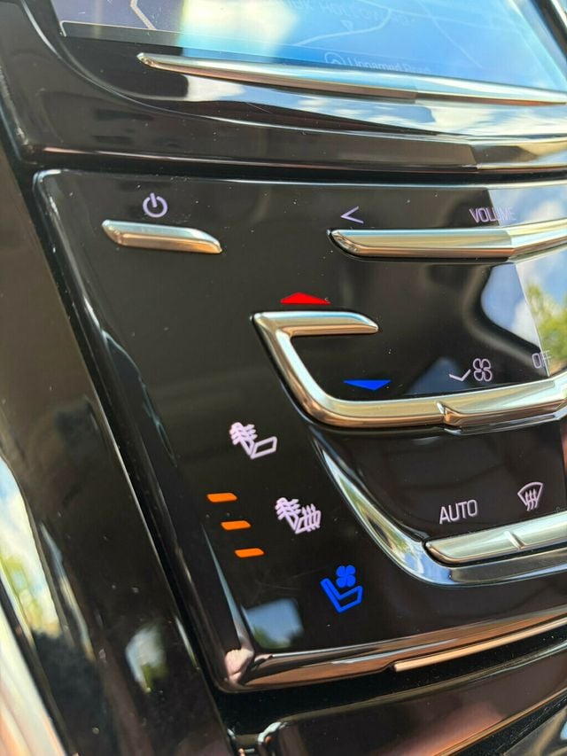 2019 Cadillac Escalade ESV 4WD 4dr Premium Luxury - 23042184 - 30
