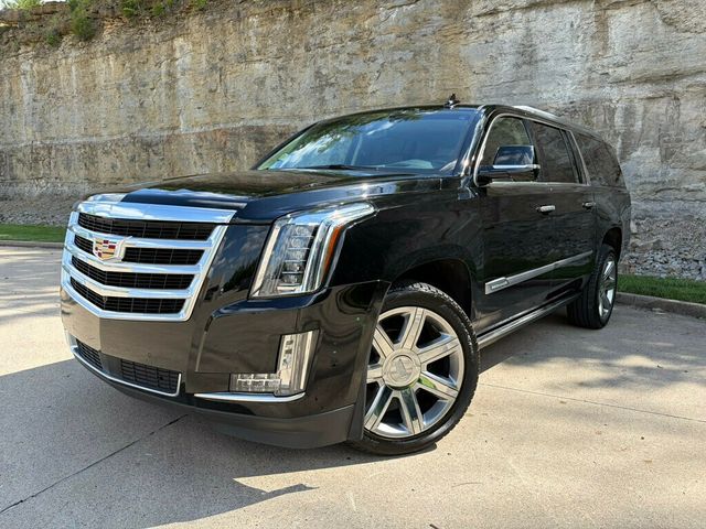2019 Cadillac Escalade ESV VERY LOW MILES Loaded 4x4 DVDs 3rd Row CLEAN 615-300-6004 - 23042184 - 0