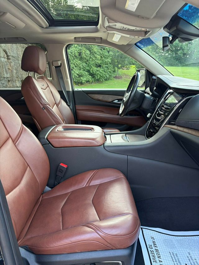 2019 Cadillac Escalade ESV VERY LOW MILES Loaded 4x4 DVDs 3rd Row CLEAN 615-300-6004 - 23042184 - 17
