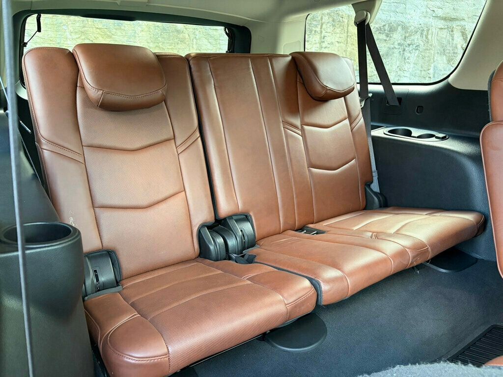 2019 Cadillac Escalade ESV VERY LOW MILES Loaded 4x4 DVDs 3rd Row CLEAN 615-300-6004 - 23042184 - 20