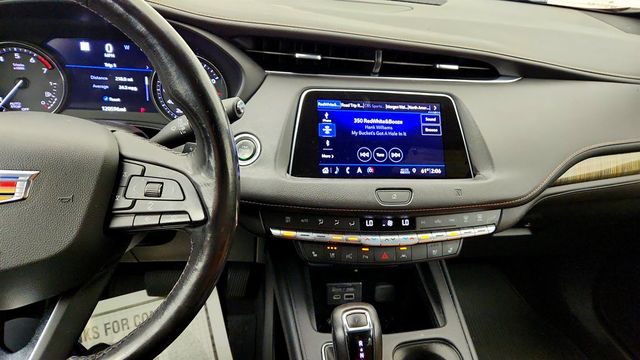 2019 Cadillac XT4 4dr Premium Luxury w/ Comfort & Technology Preferred Package - 23031123 - 17