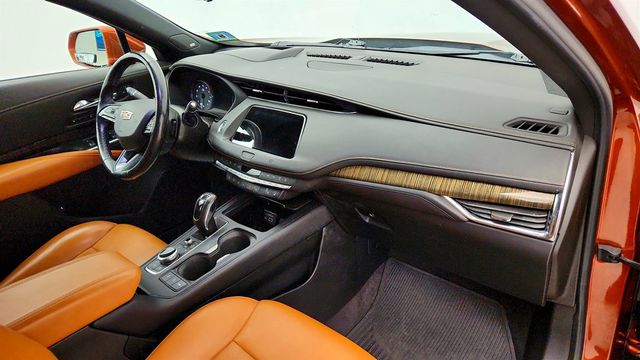 2019 Cadillac XT4 4dr Premium Luxury w/ Comfort & Technology Preferred Package - 23031123 - 25