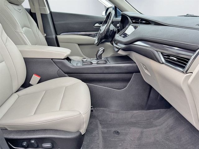 2019 Cadillac XT4 AWD 4dr Luxury - 22940166 - 24