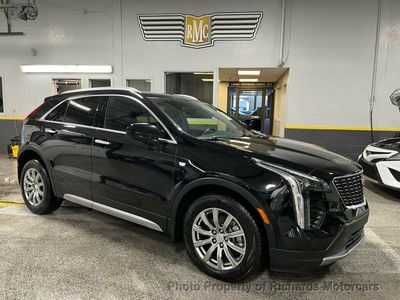 2019 Cadillac XT4 - 1GYFZDR45KF163590
