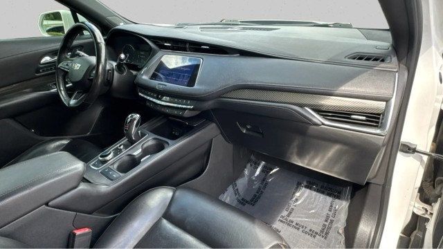 2019 Cadillac XT4 AWD 4dr Sport - 23078560 - 14