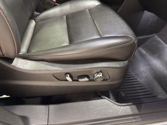 2019 Cadillac XT4 AWD 4dr Sport - 22983902 - 42