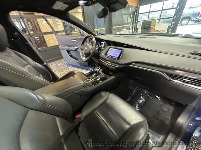 2019 Cadillac XT4 AWD 4dr Sport - 23046936 - 23