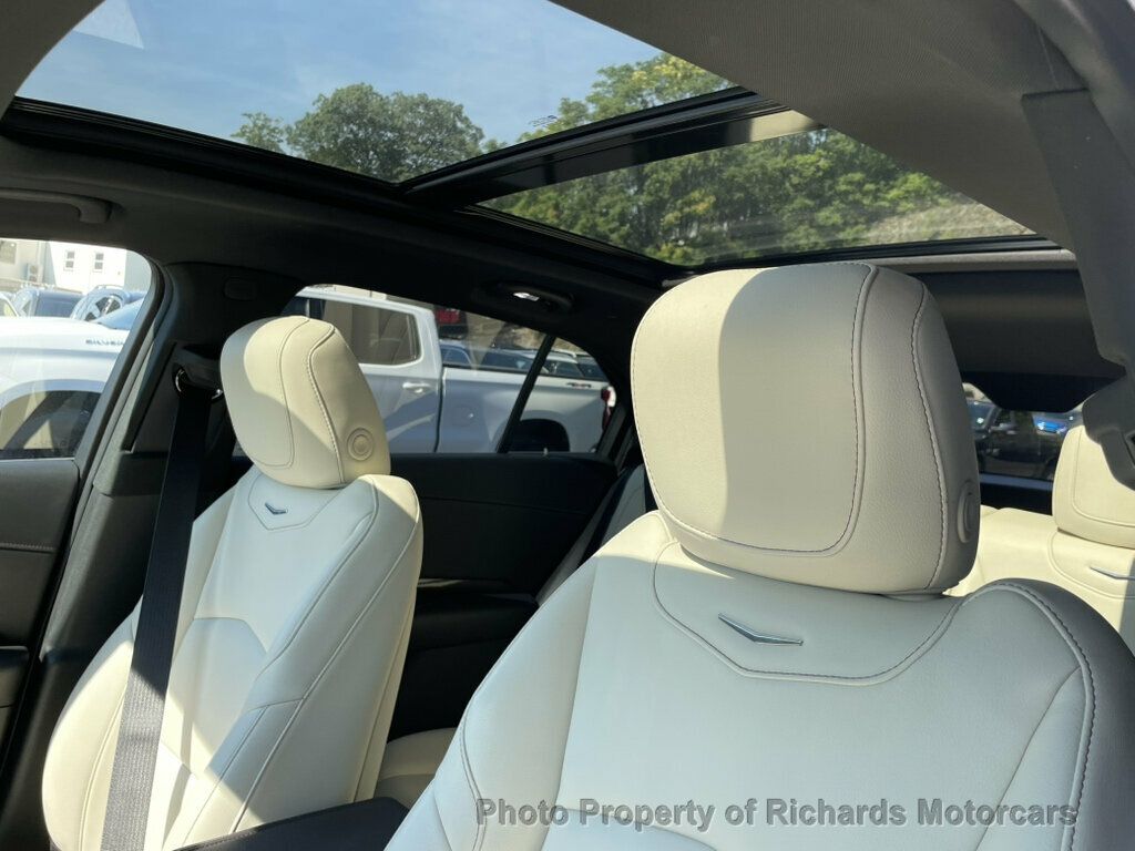 2019 Cadillac XT4 AWD 4dr Sport - 23069370 - 12