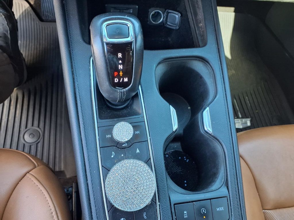 Cadillac XT4 photo 10
