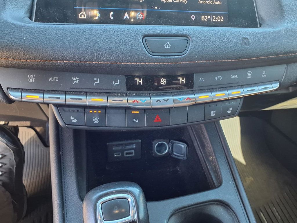 Cadillac XT4 photo 11