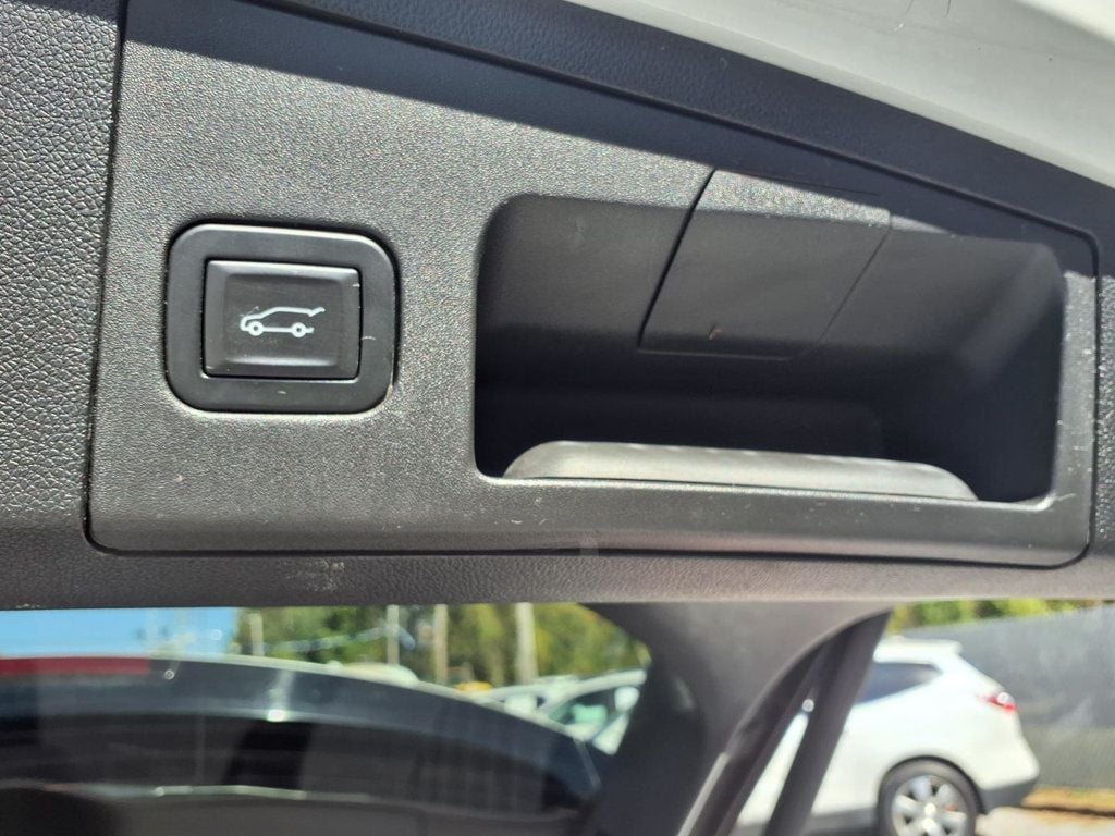 Cadillac XT4 photo 22
