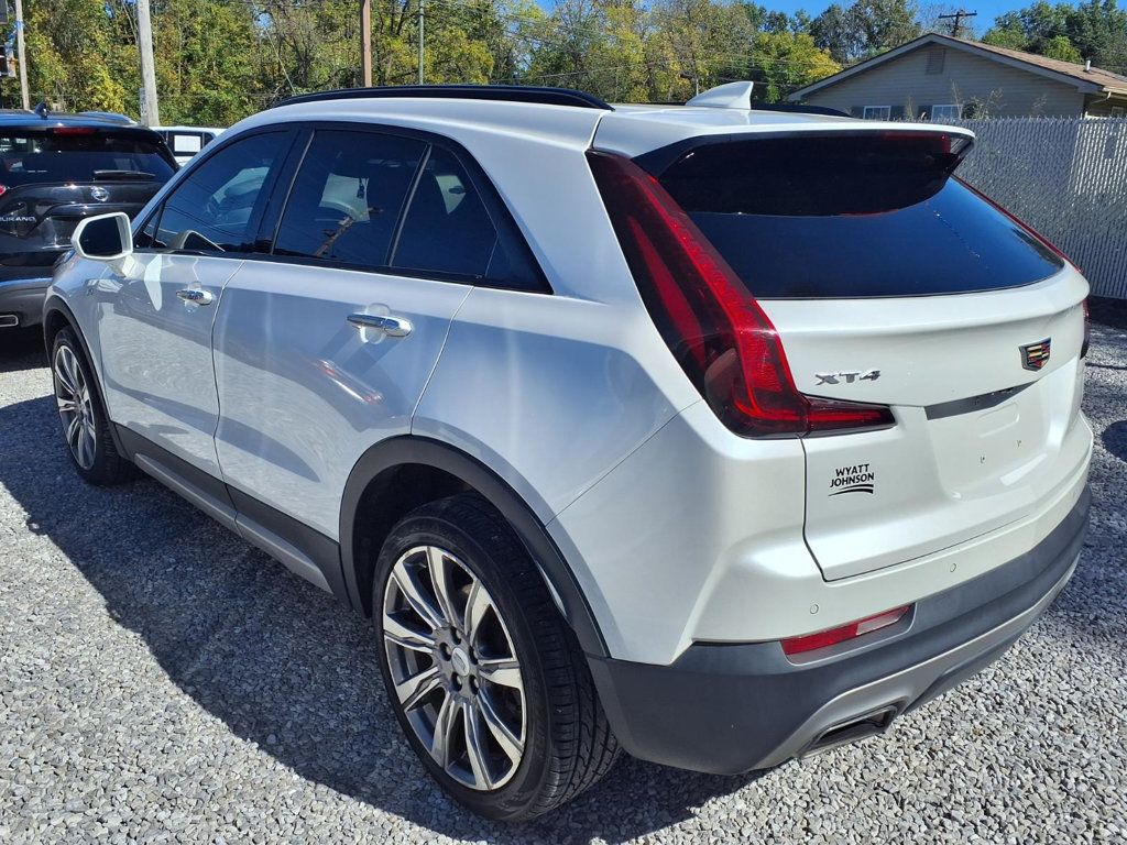 Cadillac XT4 photo 3