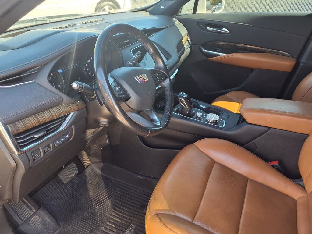 Cadillac XT4 photo 6