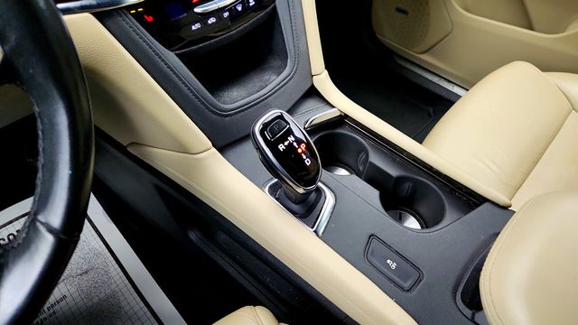 2019 Cadillac XT5 4dr Luxury w/ CUE Embedded Navigation & Leather Seats - 23002237 - 15