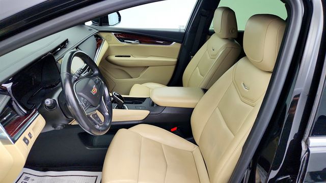 2019 Cadillac XT5 4dr Luxury w/ CUE Embedded Navigation & Leather Seats - 23002237 - 20