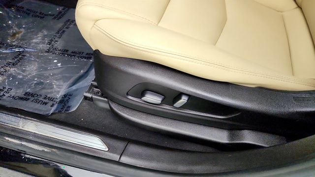 2019 Cadillac XT5 AWD 4dr - 22979612 - 9