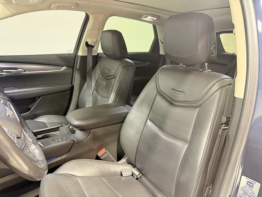 2019 Cadillac XT5 AWD 4dr Luxury - 22956843 - 30