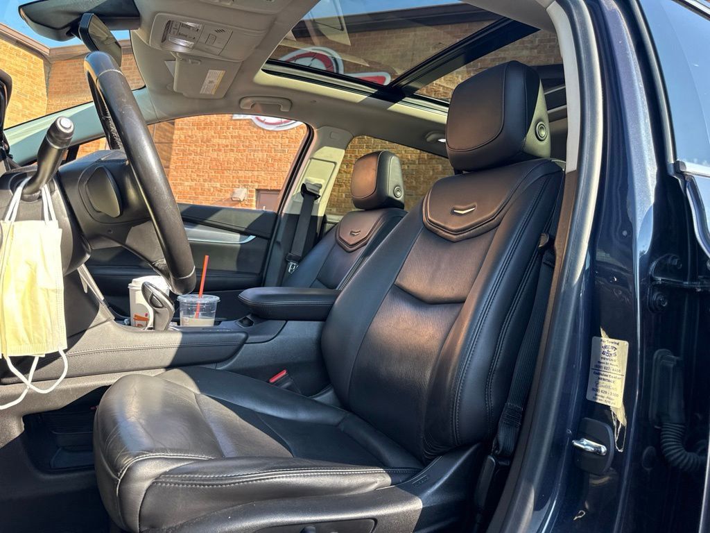 2019 Cadillac XT5 AWD 4dr Luxury - 23052931 - 6