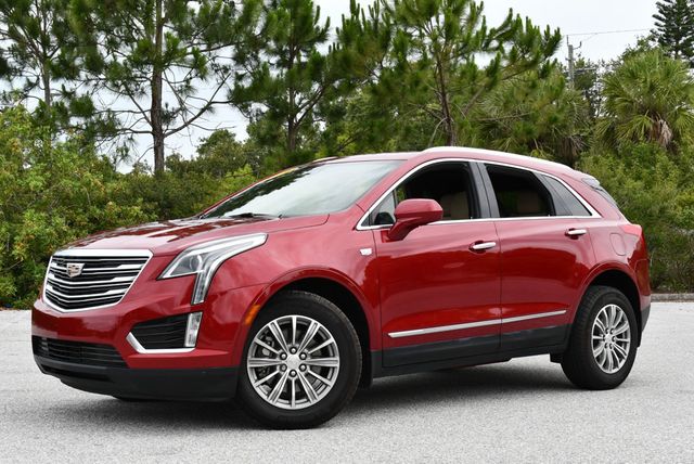 2019 Cadillac XT5 FWD 4 Door Luxury W/Blind Zone Alert and Rear Vision Camera - 23033423 - 1