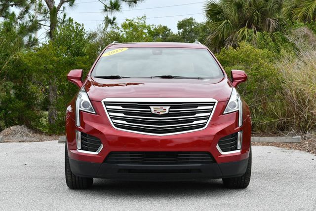 2019 Cadillac XT5 FWD 4 Door Luxury W/Blind Zone Alert and Rear Vision Camera - 23033423 - 8
