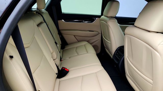 2019 Cadillac XT5 FWD 4dr - 23056041 - 21
